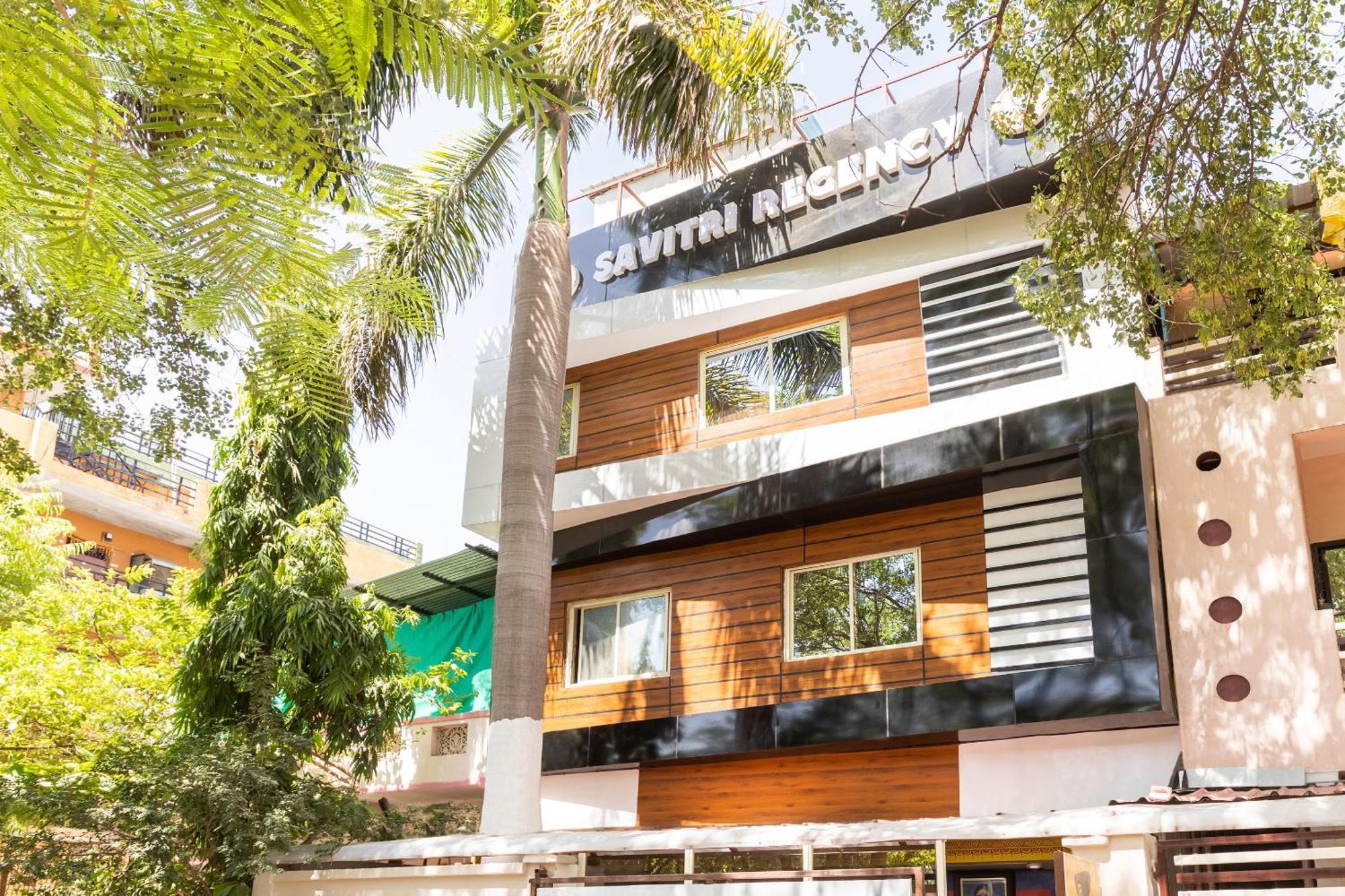 Hotel OYO Flagship 27867 Savitri Regency Bhopal Exterior foto